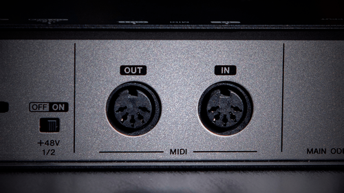 UR-RT2: Audio Interface with 2 RND Transformers | Steinberg