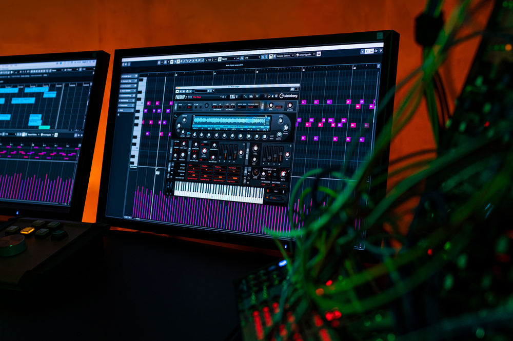 な*お様 Cubase Pro 13 + Absolute 6 + e-lice な*お様 Cubase Pro 13 + Absolute 6 + e-lice Review: Cubase 13 —